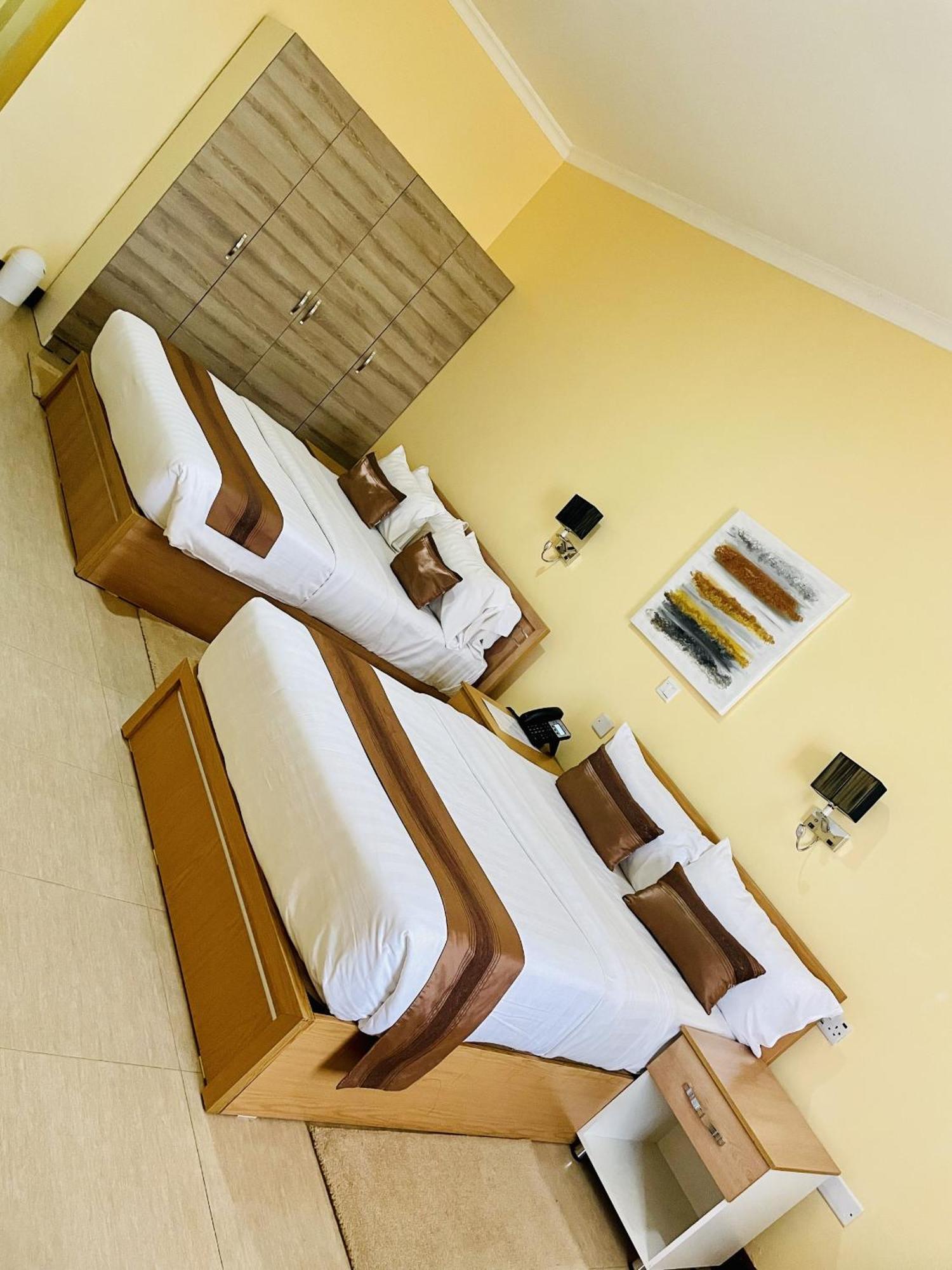 Nashera Hotels دودوما المظهر الخارجي الصورة
