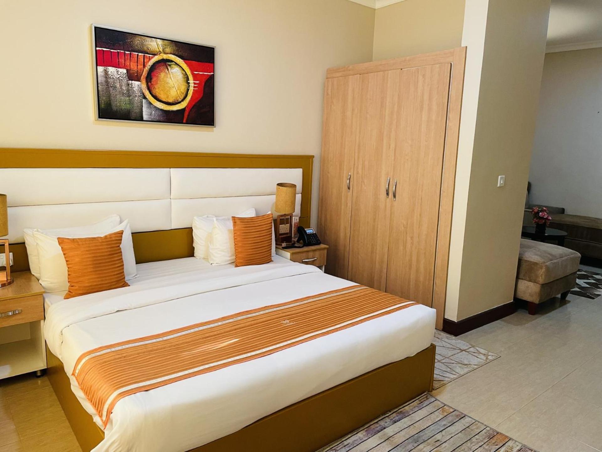 Nashera Hotels دودوما المظهر الخارجي الصورة