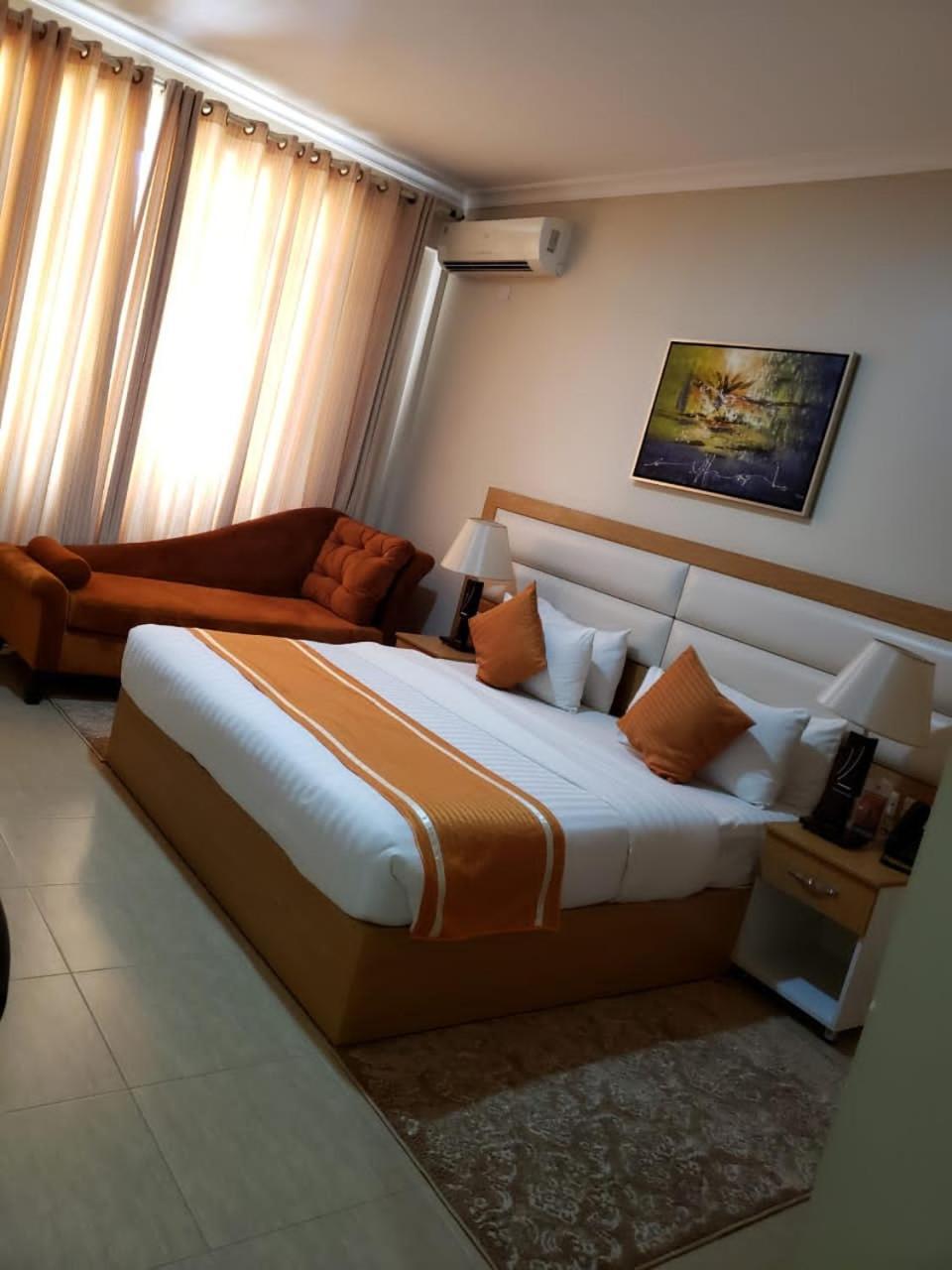 Nashera Hotels دودوما المظهر الخارجي الصورة